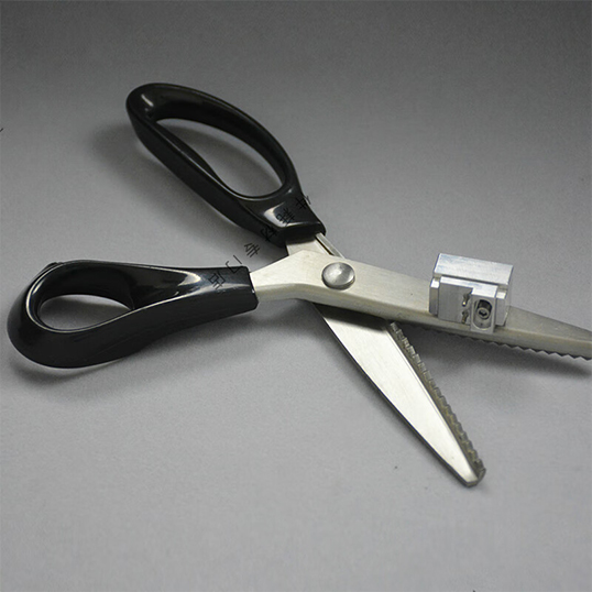 Black Sawtooth Designed Positioning Function Metal SMT Splice Tool Scissor
